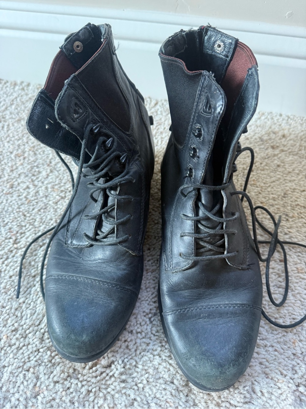 Ariat Black Lace-Up Leather Ankle Boots